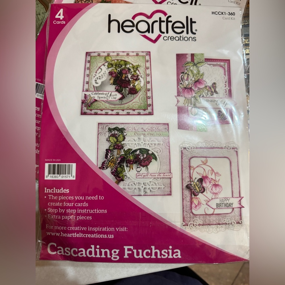 Heartfelt Creations Cascading Fuchsia  4 Card Kit
